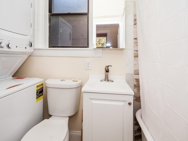 65 Burbank St, Unit 2