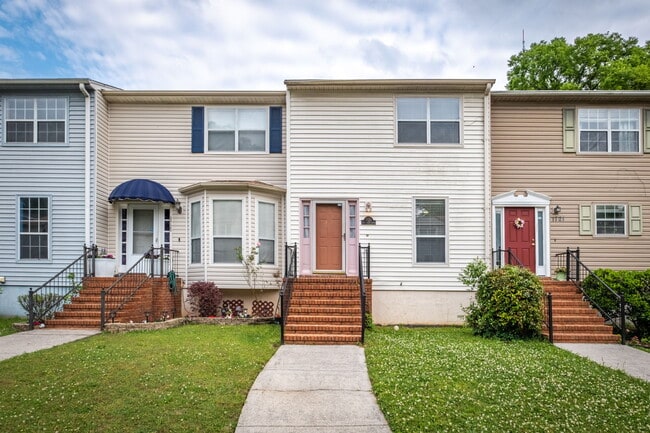 property at 1723 13th Ct S