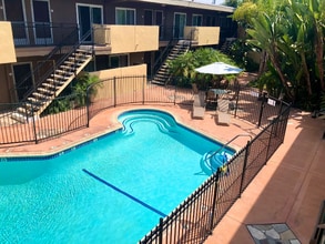 4735 W Broadway, Unit Studio in Hawthorne, CA - Building Photo - Building Photo