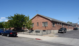 511 Roberts St Apartamentos