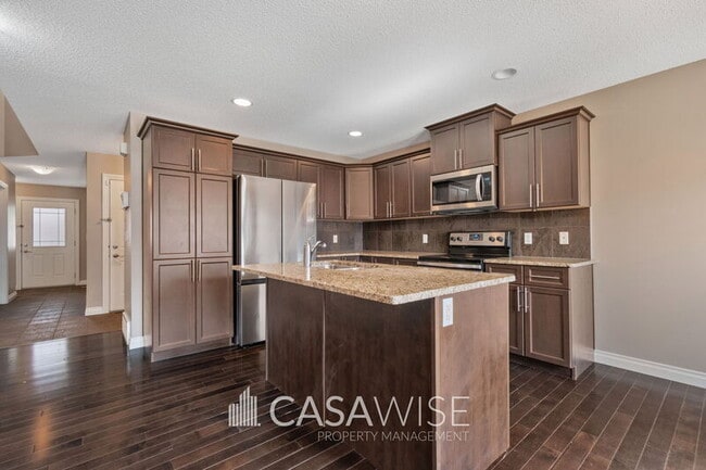 property at 5123-168A 168A Ave NW