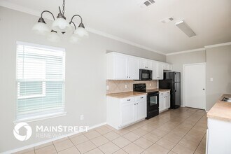 12205 Hunters Crossing Ln in Burleson, TX - Building Photo - Building Photo