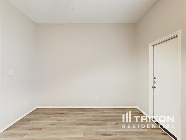 5712 Parkview Hills Ln in Fort Worth, TX - Building Photo - Building Photo