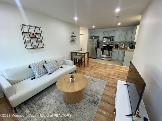 311 4th Ave in Asbury Park, NJ - Building Photo - Building Photo