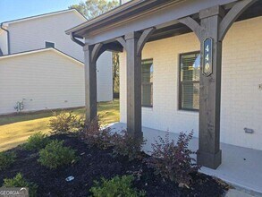 440 Winding Rose Dr in Hoschton, GA - Building Photo - Building Photo