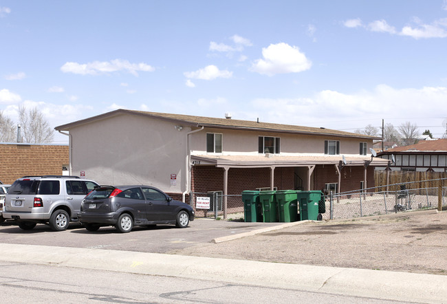 4315 Lashelle Ave in Colorado Springs, CO - Building Photo - Building Photo