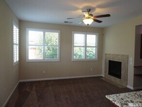 494 Merganser Ln in Sparks, NV - Building Photo - Building Photo