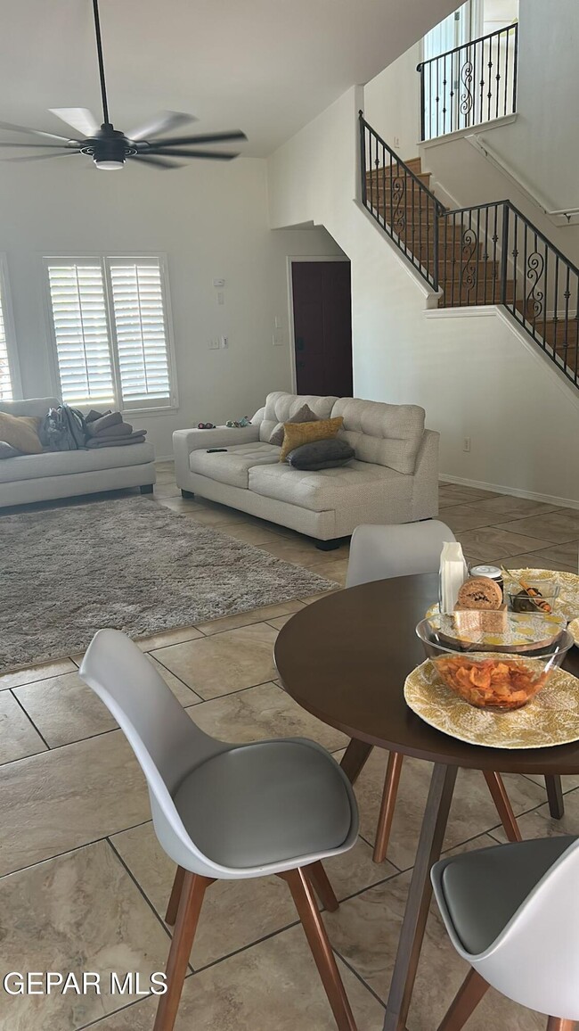 7721 Bartlett Landing Court in El Paso, TX - Building Photo - Building Photo