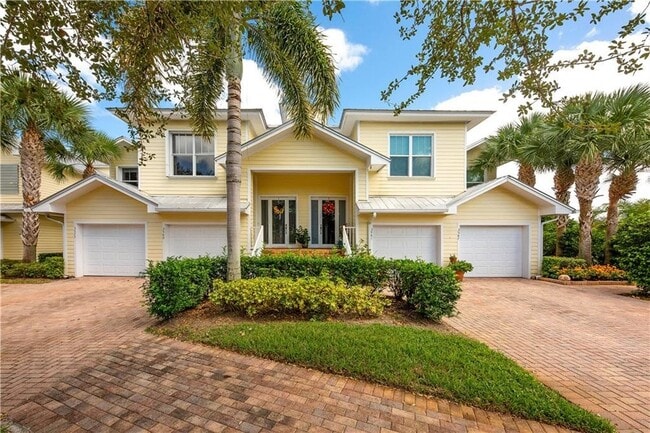 property at 3569 SW Sawgrass Villas Dr