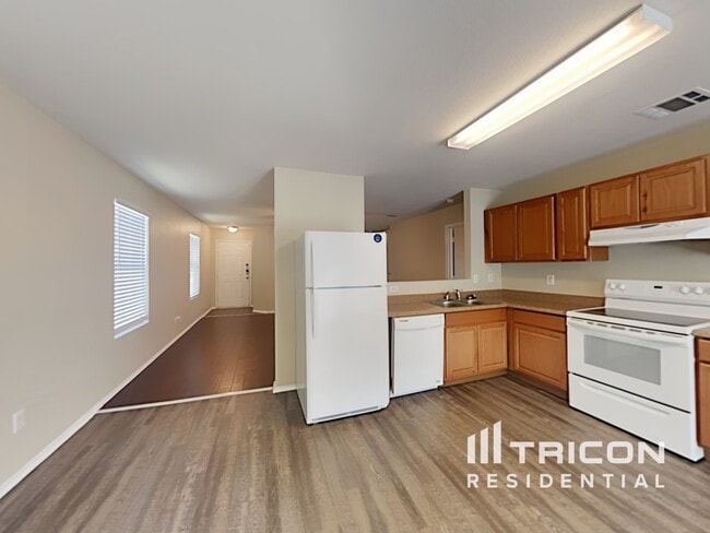 1712 Vineridge Ln in Burleson, TX - Building Photo - Building Photo