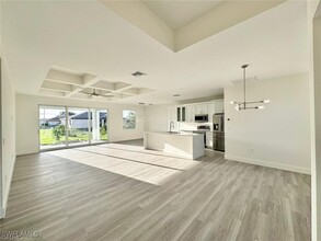 128 NW 26th Pl in Cape Coral, FL - Building Photo - Building Photo