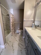 8331 Upper 138th Ct in Apple Valley, MN - Building Photo - Building Photo