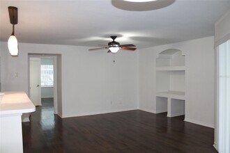 7200 Westpointe Blvd in Orlando, FL - Building Photo - Building Photo