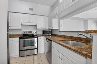 3421 Tuscany Way in Boynton Beach, FL - Building Photo