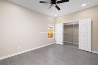 11006 N 33rd Ln, Unit 2B - 6