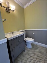715 Frenchtown Rd in Bridgeport, CT - Building Photo - Building Photo