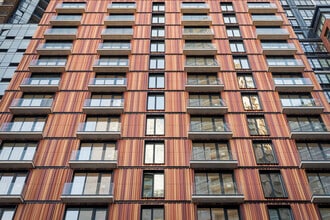 570 Fulton St in Brooklyn, NY - Building Photo - Building Photo