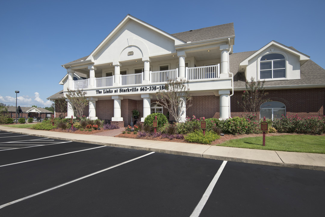 The Links at Starkville in Starkville, MS - Building Photo