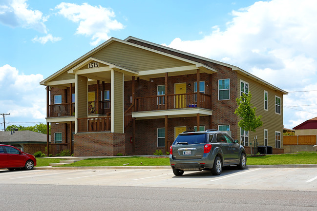 1511-1519 W London St in El Reno, OK - Building Photo - Building Photo