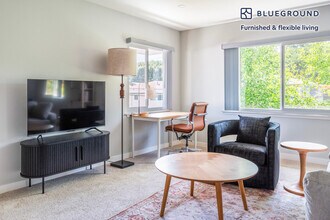 838 Roble Ave in Menlo Park, CA - Building Photo - Building Photo