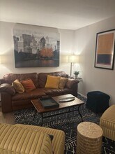 1301 Buffalo St, Unit 5 in Johnson City, TN - Building Photo - Building Photo