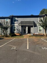 2340 Beaver Ruin Rd in Norcross, GA - Building Photo - Building Photo