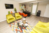 La Plaza Apartments photo'