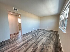 1740 Ocean Shore Blvd in Ormond Beach, FL - Building Photo - Building Photo