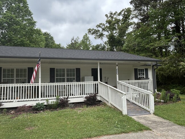property at 152 Folds Rd