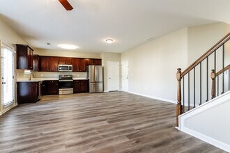576 Grenier Terrace NE in Lawrenceville, GA - Building Photo - Building Photo