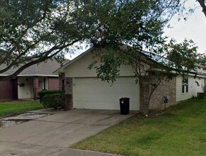 4114 Wimberley Hollow Ln in Houston, TX - Foto de edificio - Building Photo