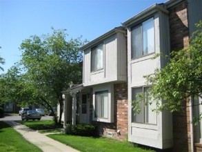 Hyde Park Co-Op Apartments in Detroit, MI - Building Photo - Building Photo