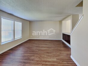 10794 Timothy Ln in Indianapolis, IN - Building Photo - Building Photo