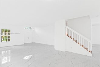 15842 SW 14th St in Pembroke Pines, FL - Building Photo - Building Photo