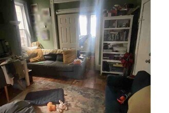 806 Kennedy Blvd, Unit 2 in Union City, NJ - Building Photo - Building Photo