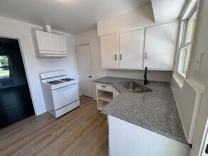 400-402 N Jefferson St in Kaufman, TX - Building Photo - Building Photo