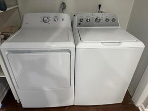 200 Old Spring Hill Ln in Fuquay Varina, NC - Building Photo - Building Photo