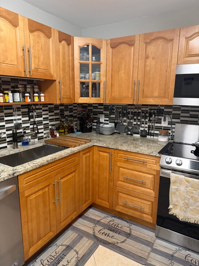 2901 S Palm Aire Dr, Unit 307 in Pompano Beach, FL - Foto de edificio - Building Photo