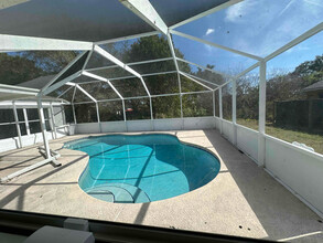 559 NW Twylite Terrace in Port St. Lucie, FL - Building Photo - Building Photo