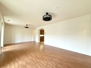 106 Paseo Bravo in Palm Desert, CA - Building Photo - Building Photo