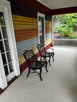 300 N Spring St in Winston-Salem, NC - Building Photo