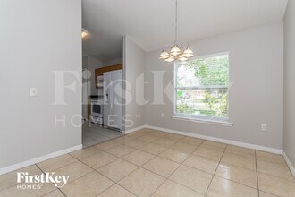 557 Peace Dr in Poinciana, FL - Building Photo - Building Photo