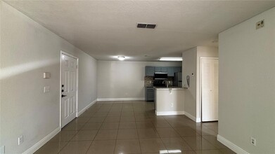 8849 Latrec Ave, Unit 4103 in Orlando, FL - Building Photo - Building Photo