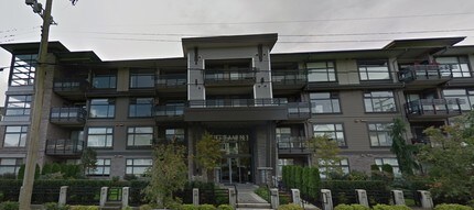 Gemini in Surrey, BC - Building Photo - Building Photo