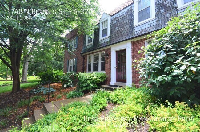 1748 N Rhodes St in Arlington, VA - Building Photo - Building Photo
