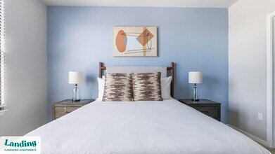 6850 Foxtail Palm Wy, Unit 2416 in Bradenton, FL - Foto de edificio - Building Photo