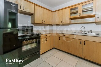 3025 Robert Rd in West Palm Beach, FL - Building Photo - Building Photo