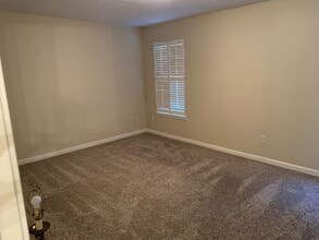 1969 Vienna Way in Germantown, TN - Building Photo - Building Photo