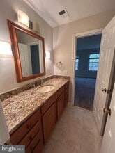 2225 Lovedale Ln in Reston, VA - Building Photo - Building Photo