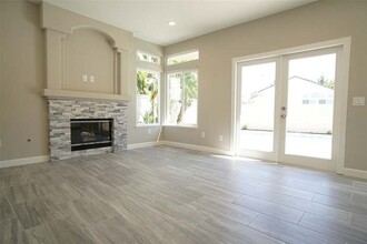10834 Corte Playa Majorca in San Diego, CA - Building Photo - Building Photo